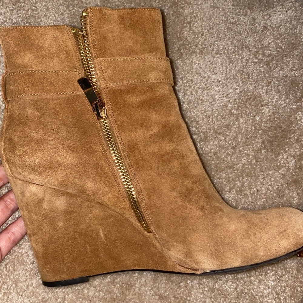 vince camuto tan booties